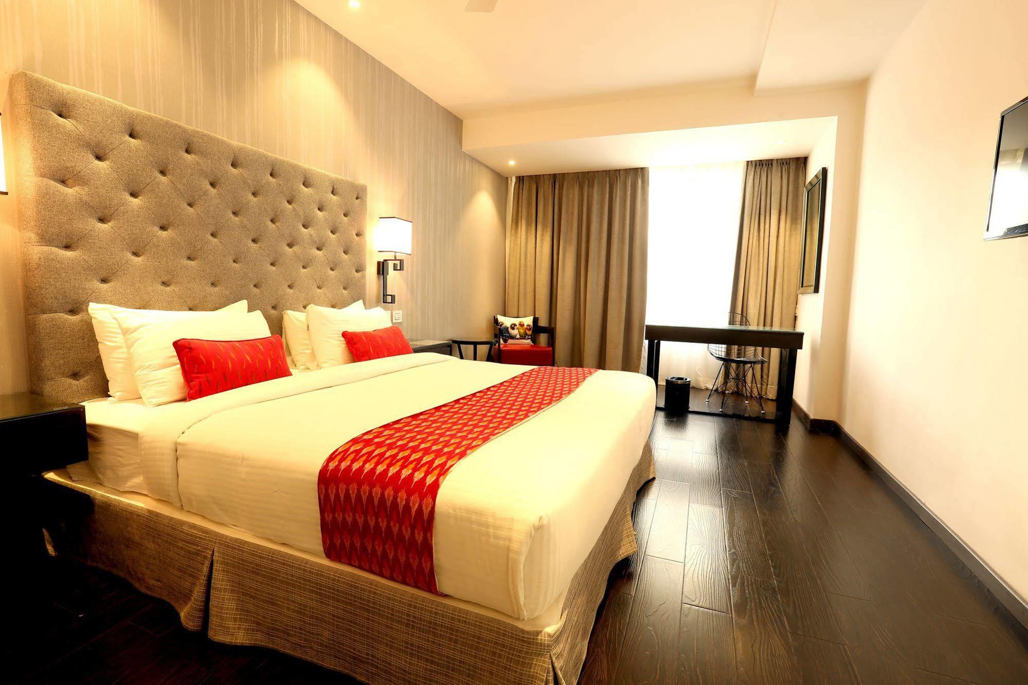 Hotel Deccan Serai, Hitec City, Haidarábád Kültér fotó